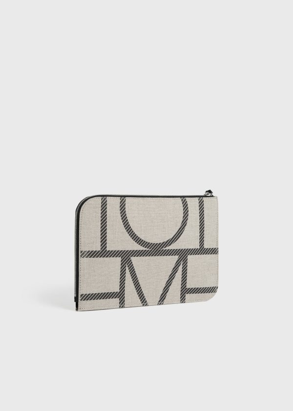 Monogram travel pouch ecru Fashion